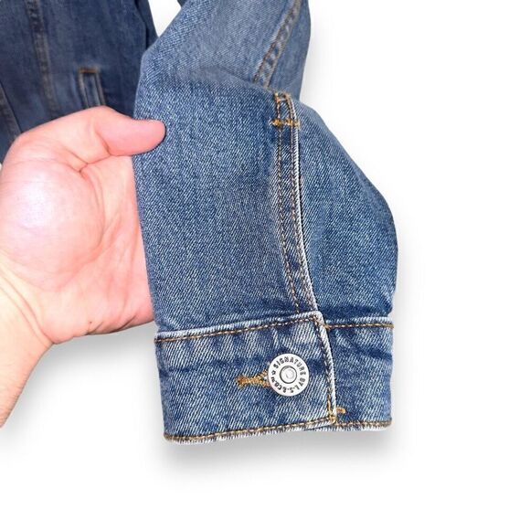 Levi’s Gold Mid Wash Denim Jean Jacket Size M - Picture 9 of 13